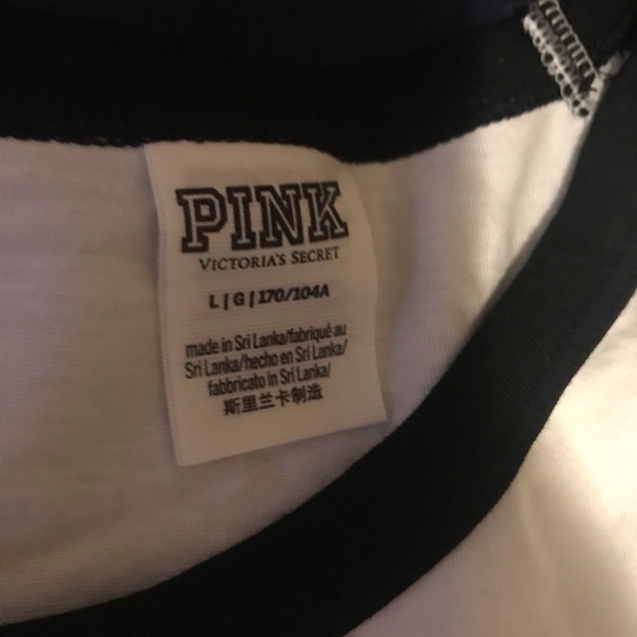 2  LONG SLEEVE VSPINK TEES SZ L. - Picture 5 of 5